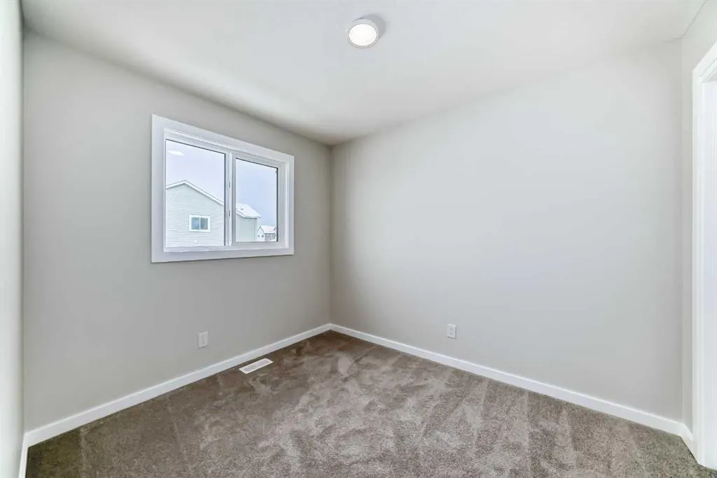 15 Heirloom Lane SE