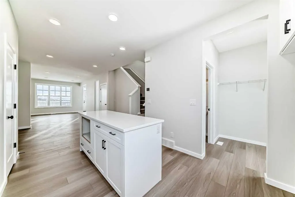 15 Heirloom Lane SE