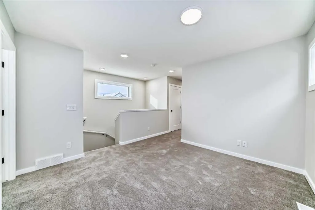 15 Heirloom Lane SE