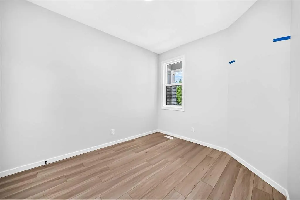 90 Raven Point SE