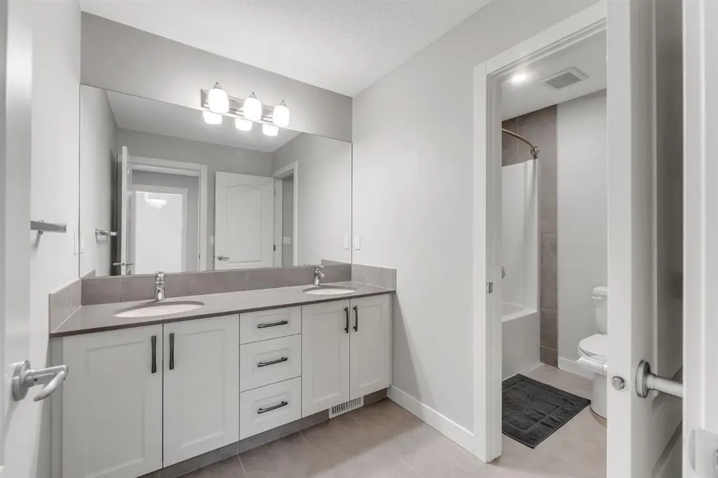 40 Evansfield Manor NW