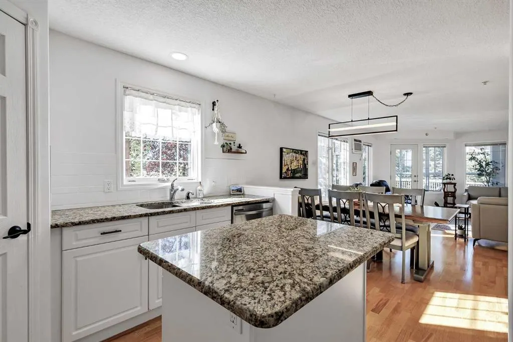 6868 Sierra Morena Boulevard SW #227