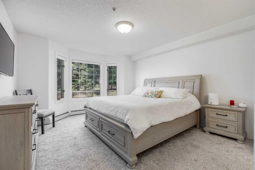 6868 Sierra Morena Boulevard SW #227
