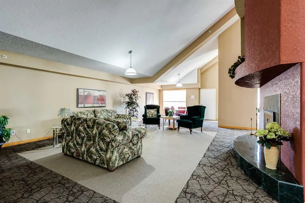 6868 Sierra Morena Boulevard SW #227