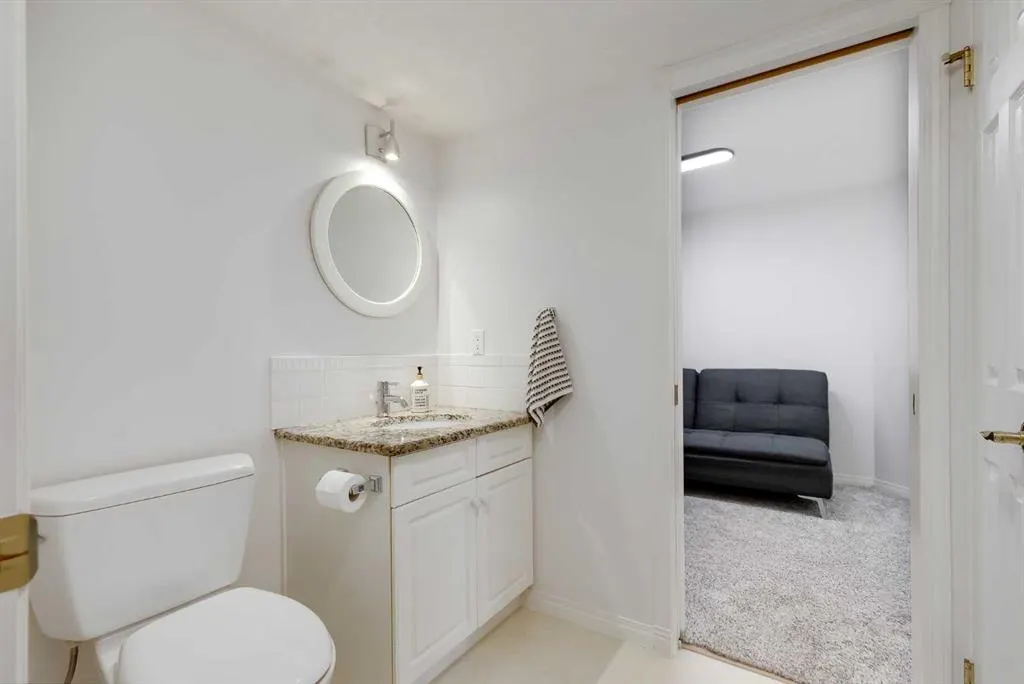 6868 Sierra Morena Boulevard SW #227