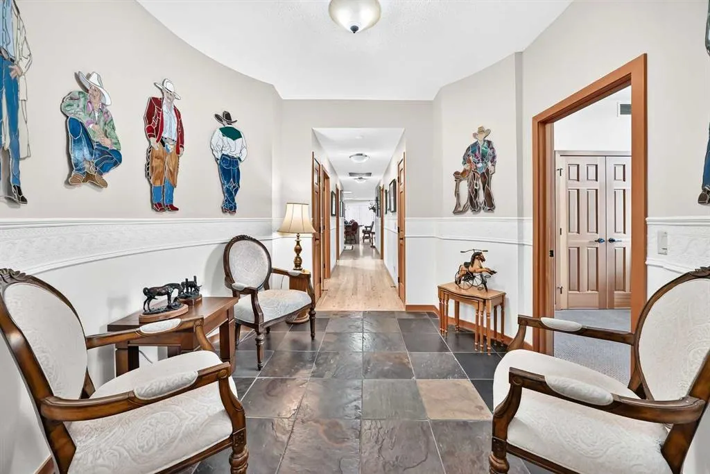 505 Spring Creek Drive #404
