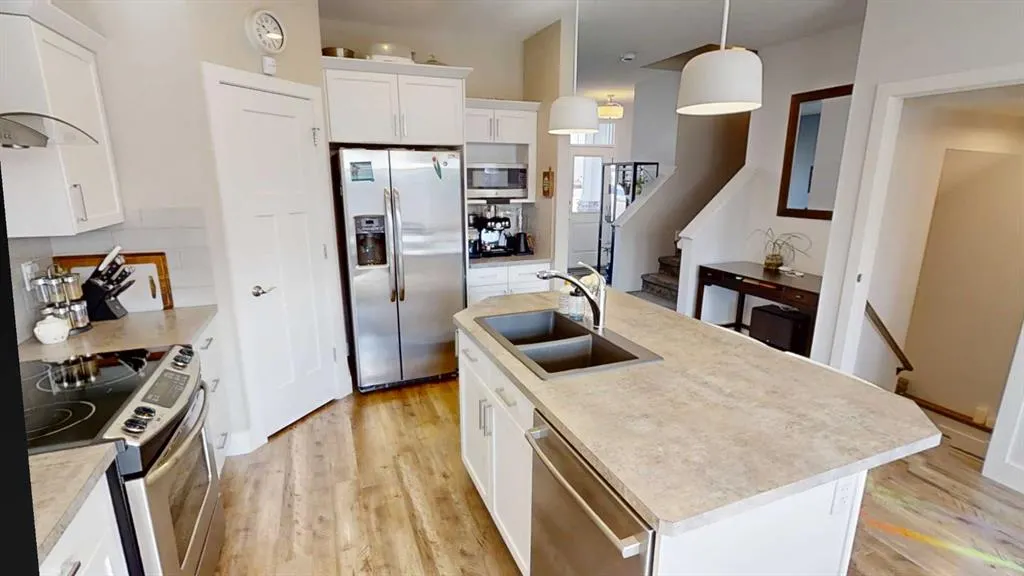 683 Keystone Chase W