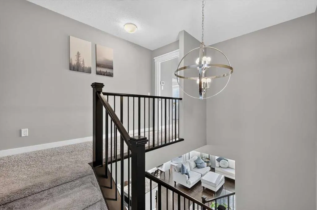 90 Cranbrook Crescent SE