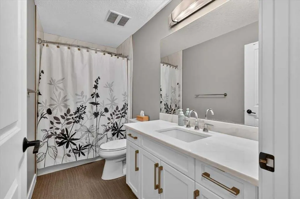 90 Cranbrook Crescent SE