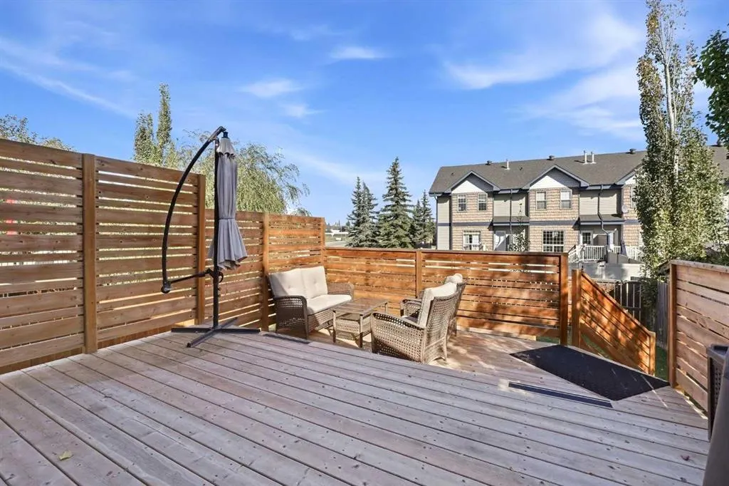 8 Irving Crescent