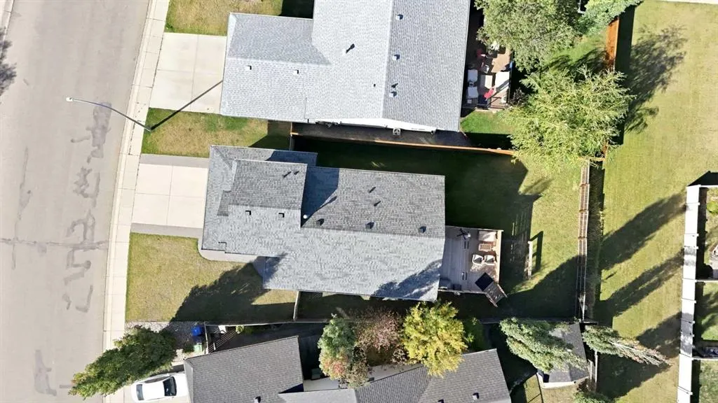 8 Irving Crescent