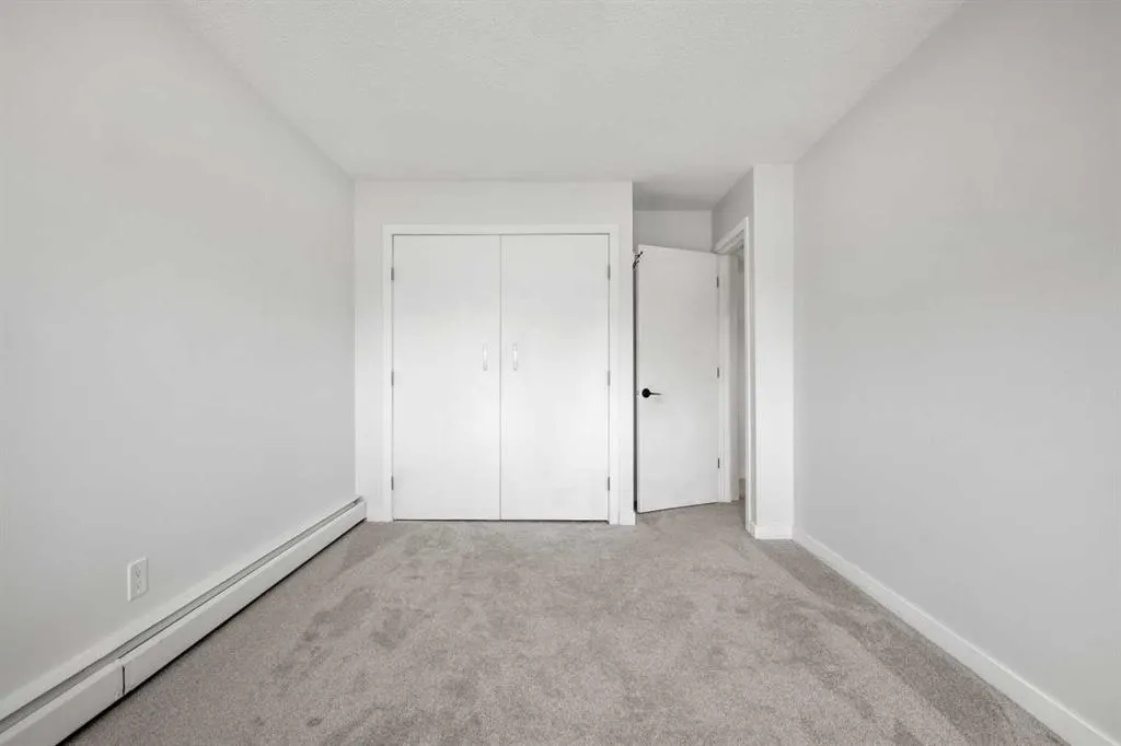 3809 45 Street SW #40