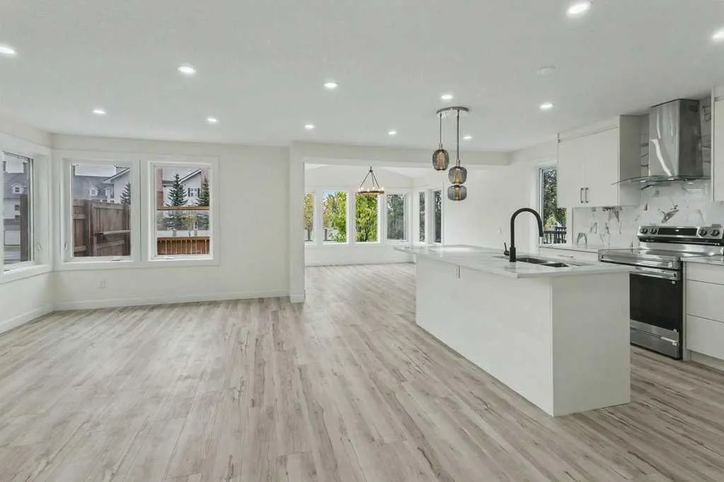 176 Covehaven Road NE
