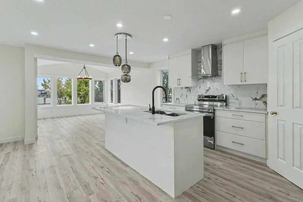 176 Covehaven Road NE