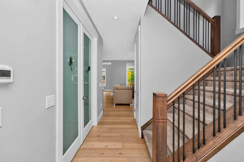 170 Kinniburgh Crescent