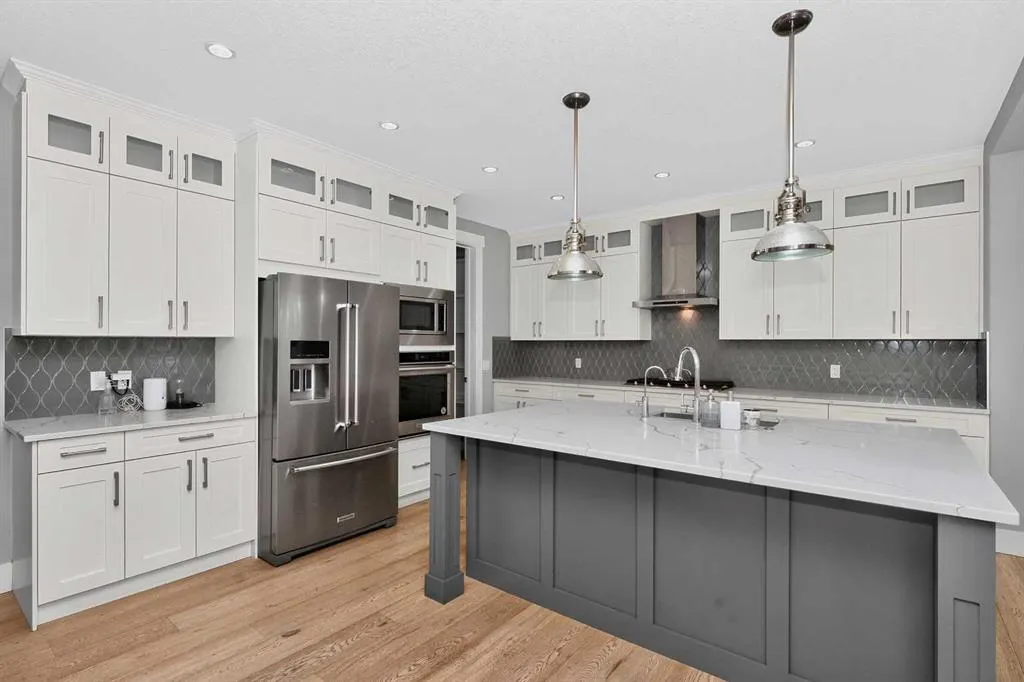 170 Kinniburgh Crescent