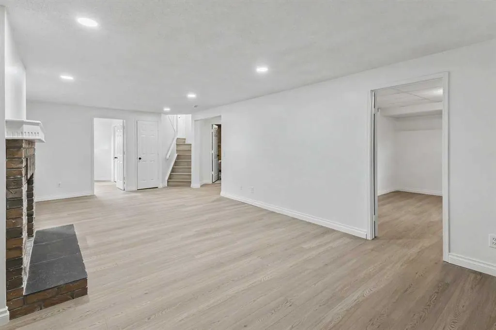 48 Arbour Wood Place NW