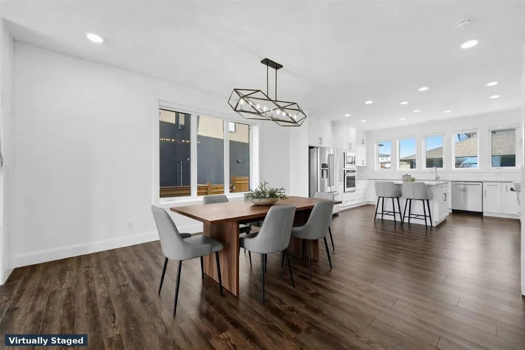 125 South Harmony Drive