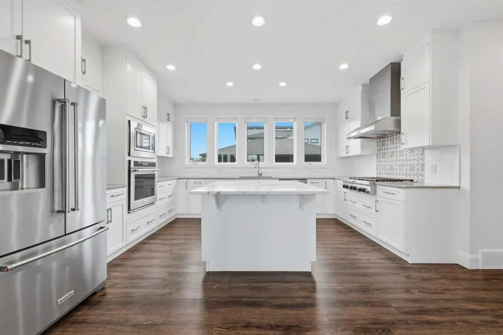 125 South Harmony Drive