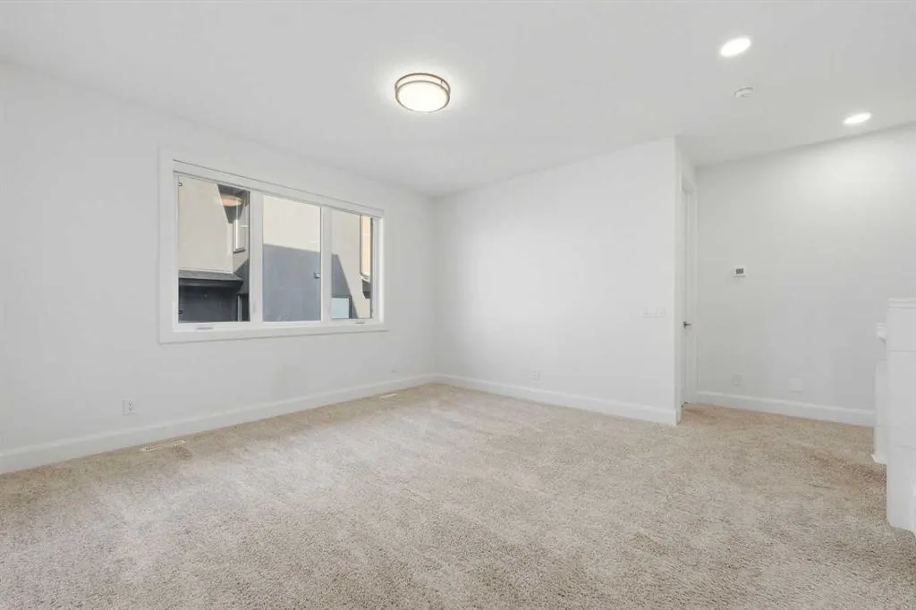 125 South Harmony Drive