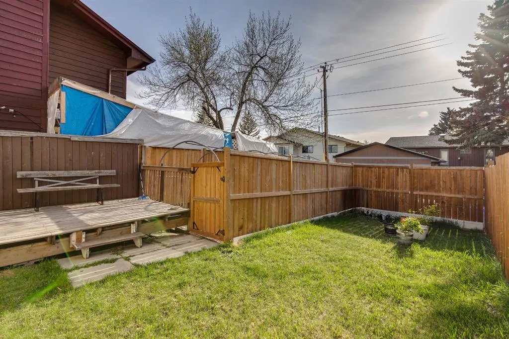 140 Templehill Drive NE