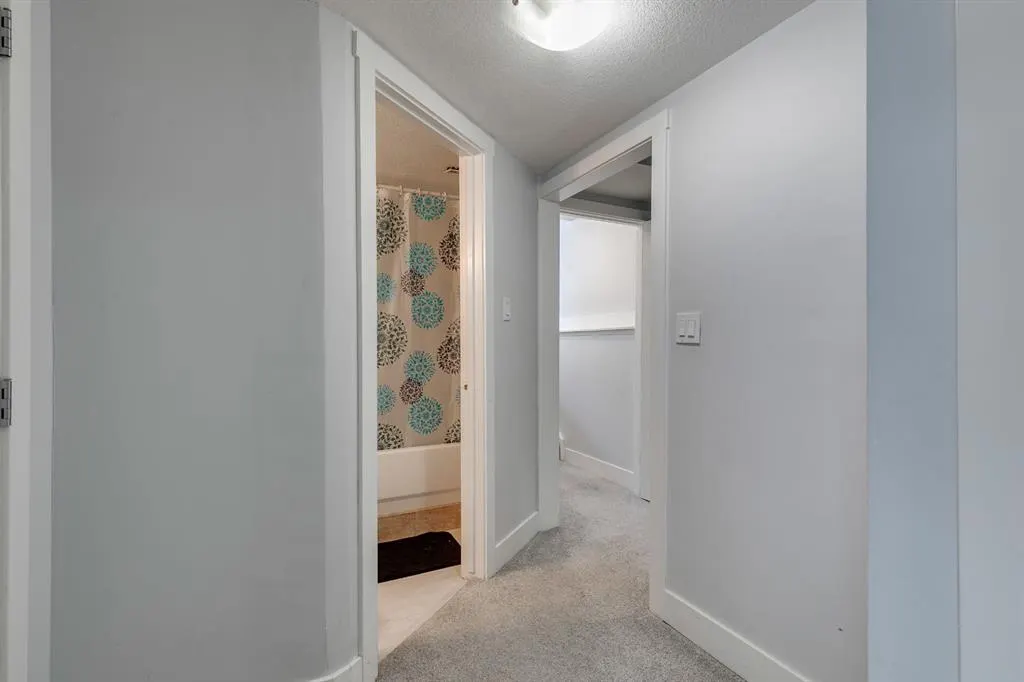 140 Templehill Drive NE