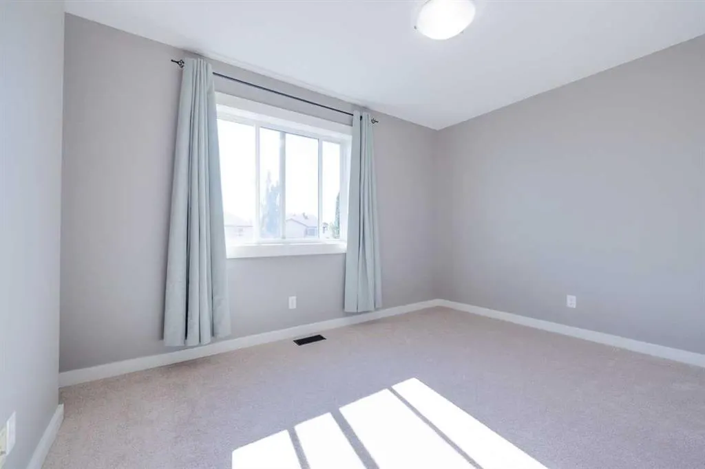 345 Mckenzie Towne Drive SE