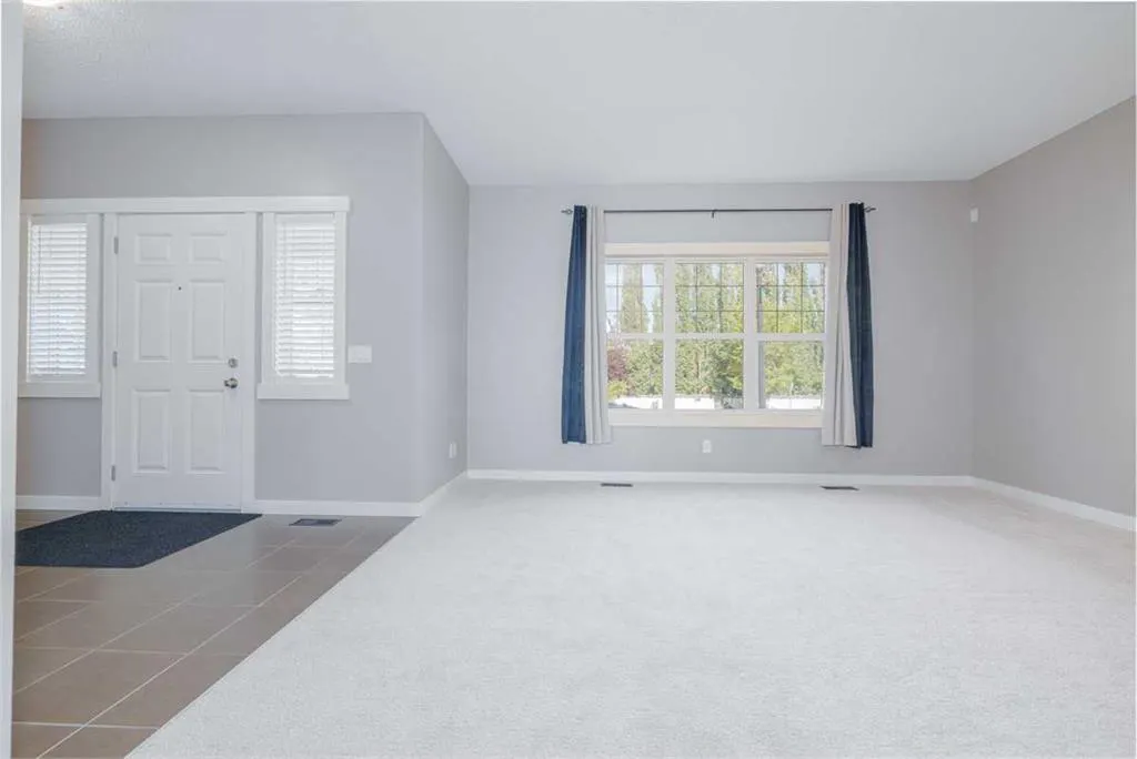 345 Mckenzie Towne Drive SE