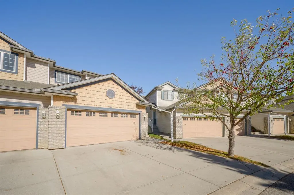 25 Citadel Estates Manor NW