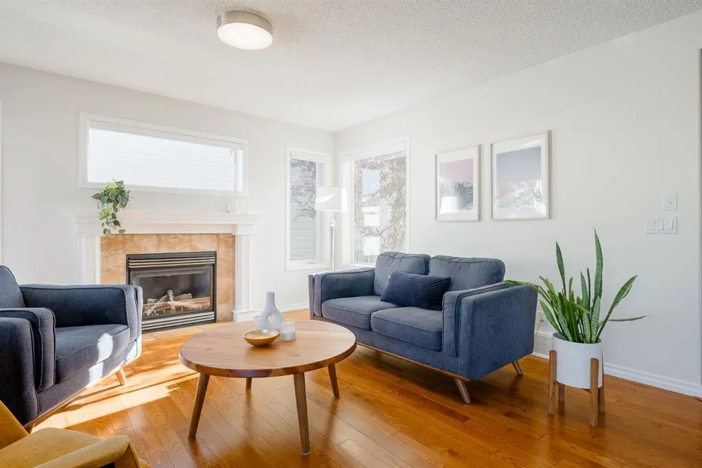 25 Citadel Estates Manor NW