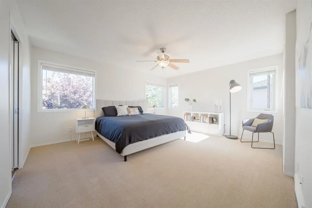 25 Citadel Estates Manor NW