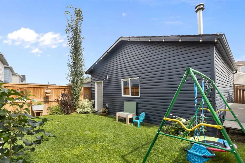 47 Legacy Glen Way SE