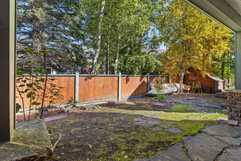 157B Rundle Crescent