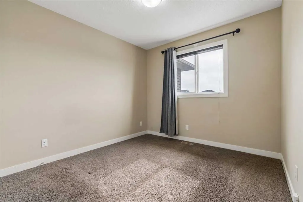 29 Redstone Common NE