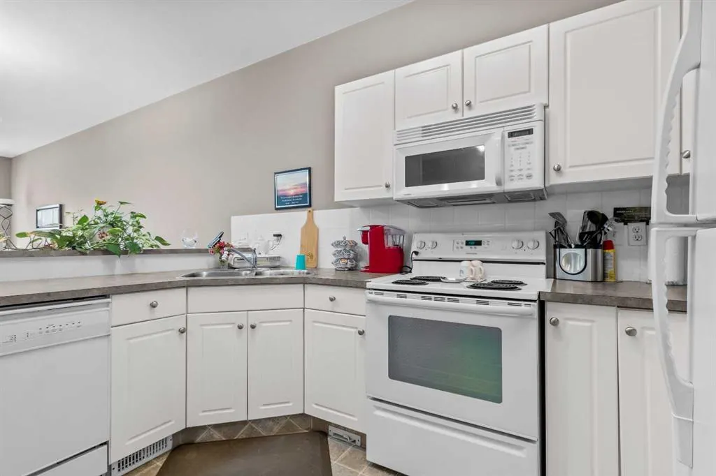 939 Ramage Crescent #2