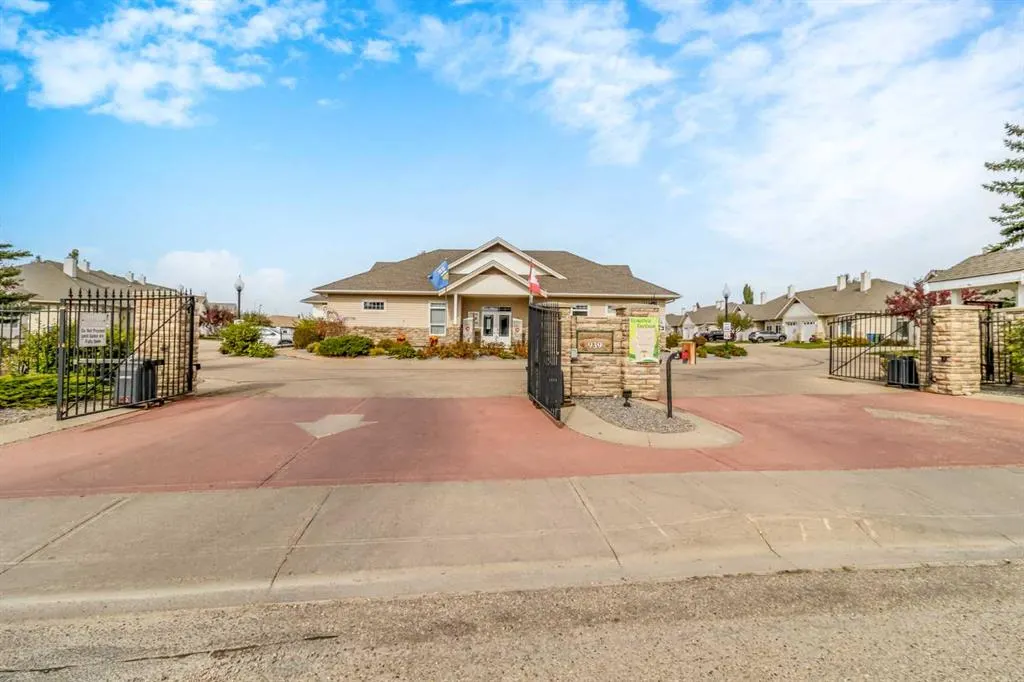 939 Ramage Crescent #2