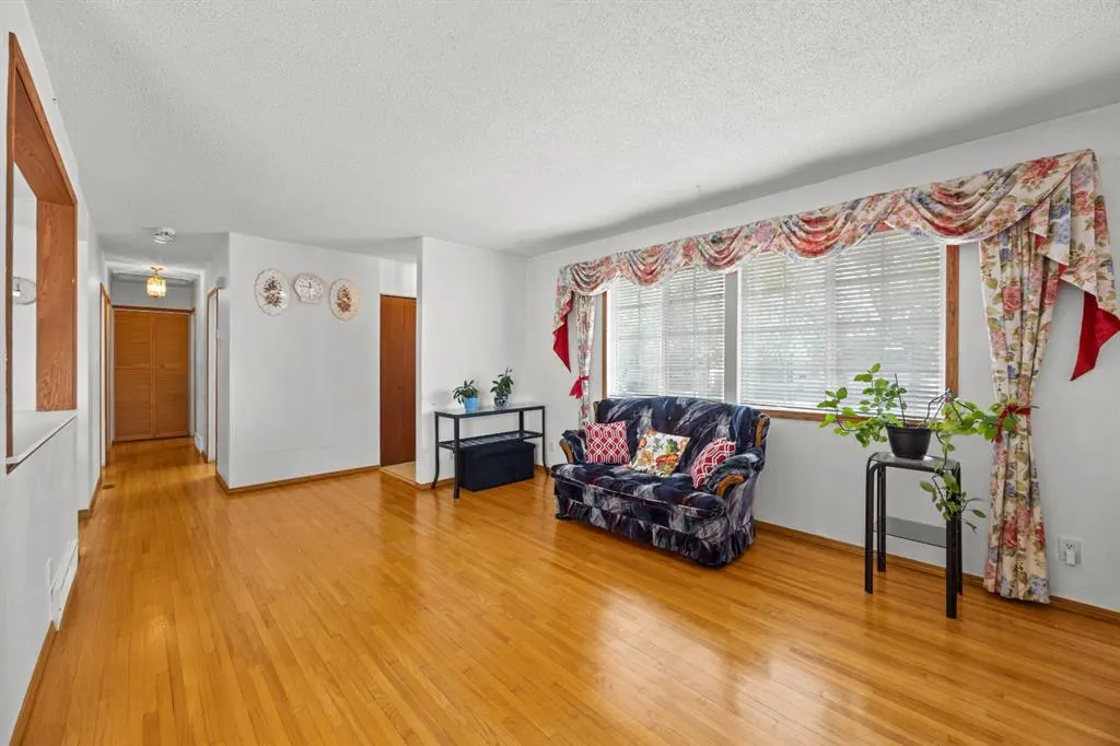 1307 Radisson Drive SE