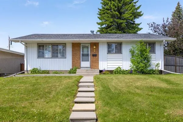 1307 Radisson Drive SE