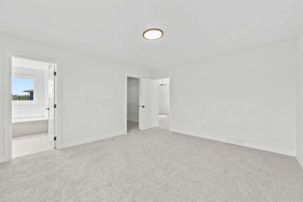37 Sora Gardens SE