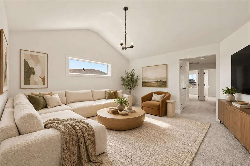 37 Sora Gardens SE