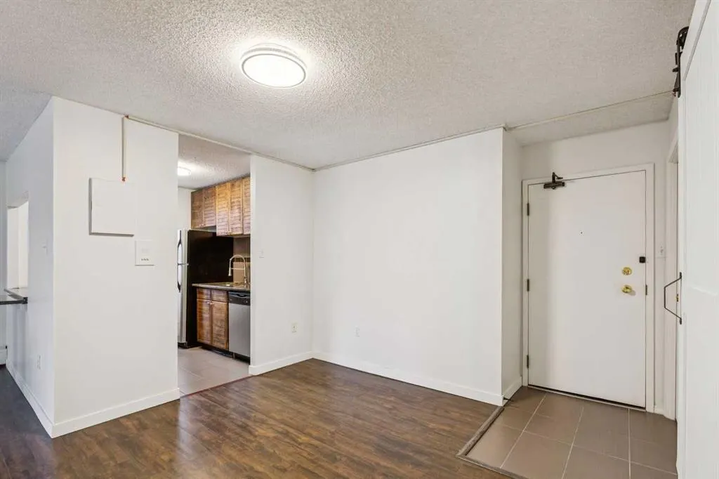 718 12 Avenue SW #306