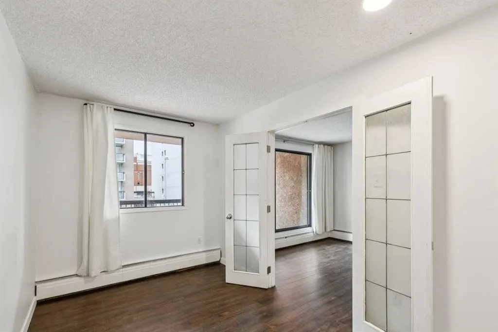 718 12 Avenue SW #306
