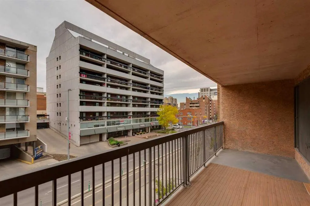 718 12 Avenue SW #306