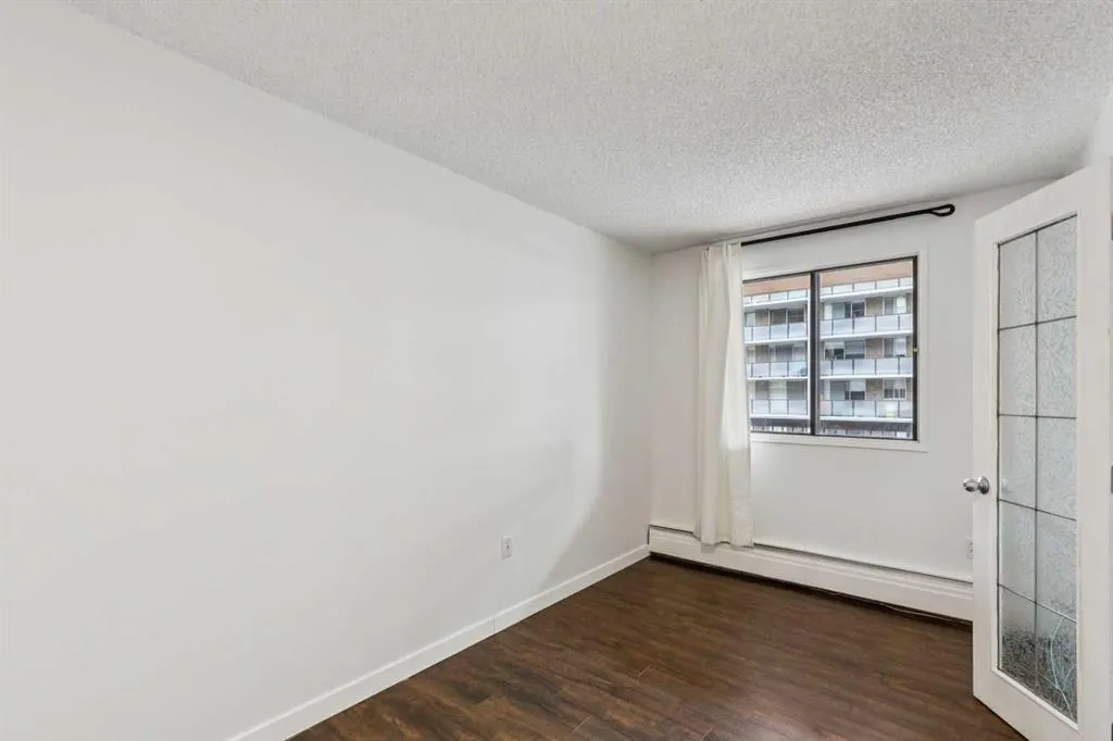 718 12 Avenue SW #306