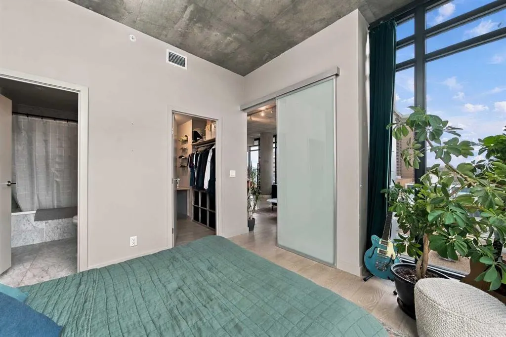 1010 6 Street SW #602