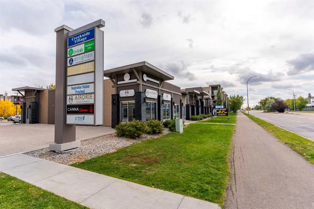 403 Mackenzie Way SW #2206