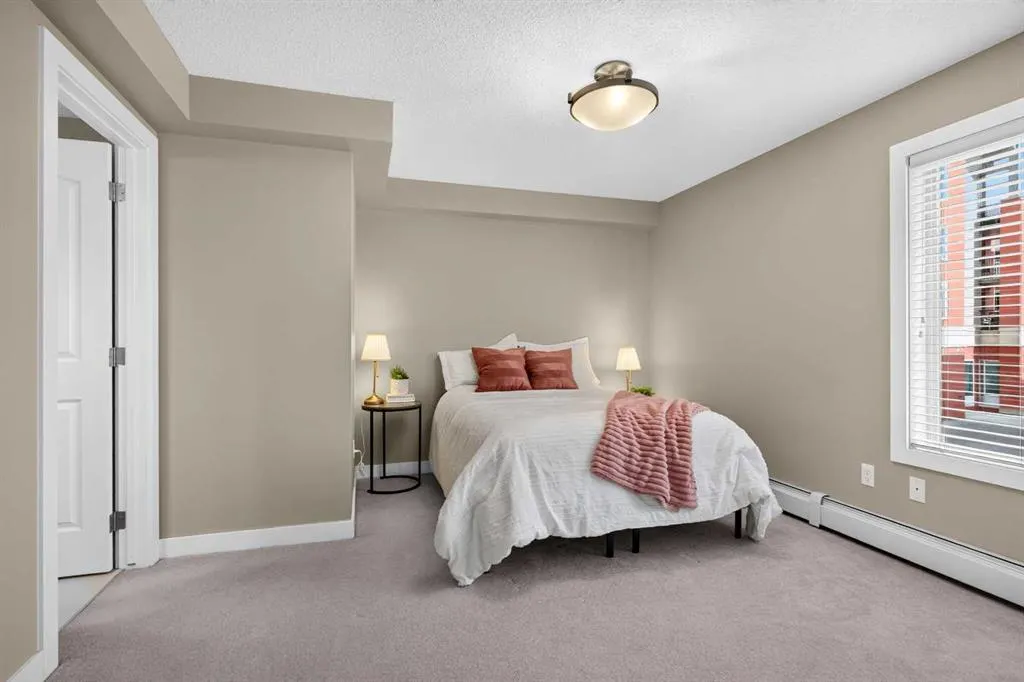 403 Mackenzie Way SW #2206