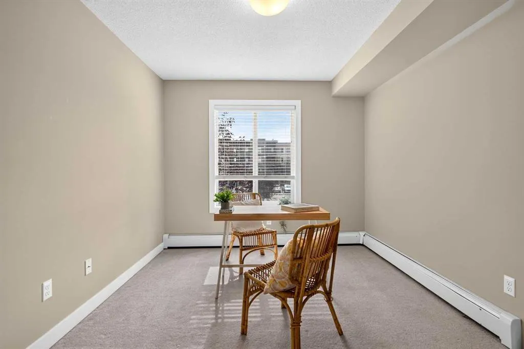 403 Mackenzie Way SW #2206