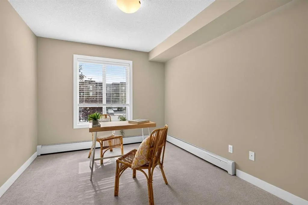 403 Mackenzie Way SW #2206