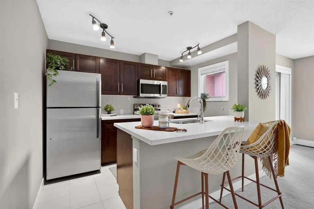 403 Mackenzie Way SW #2206